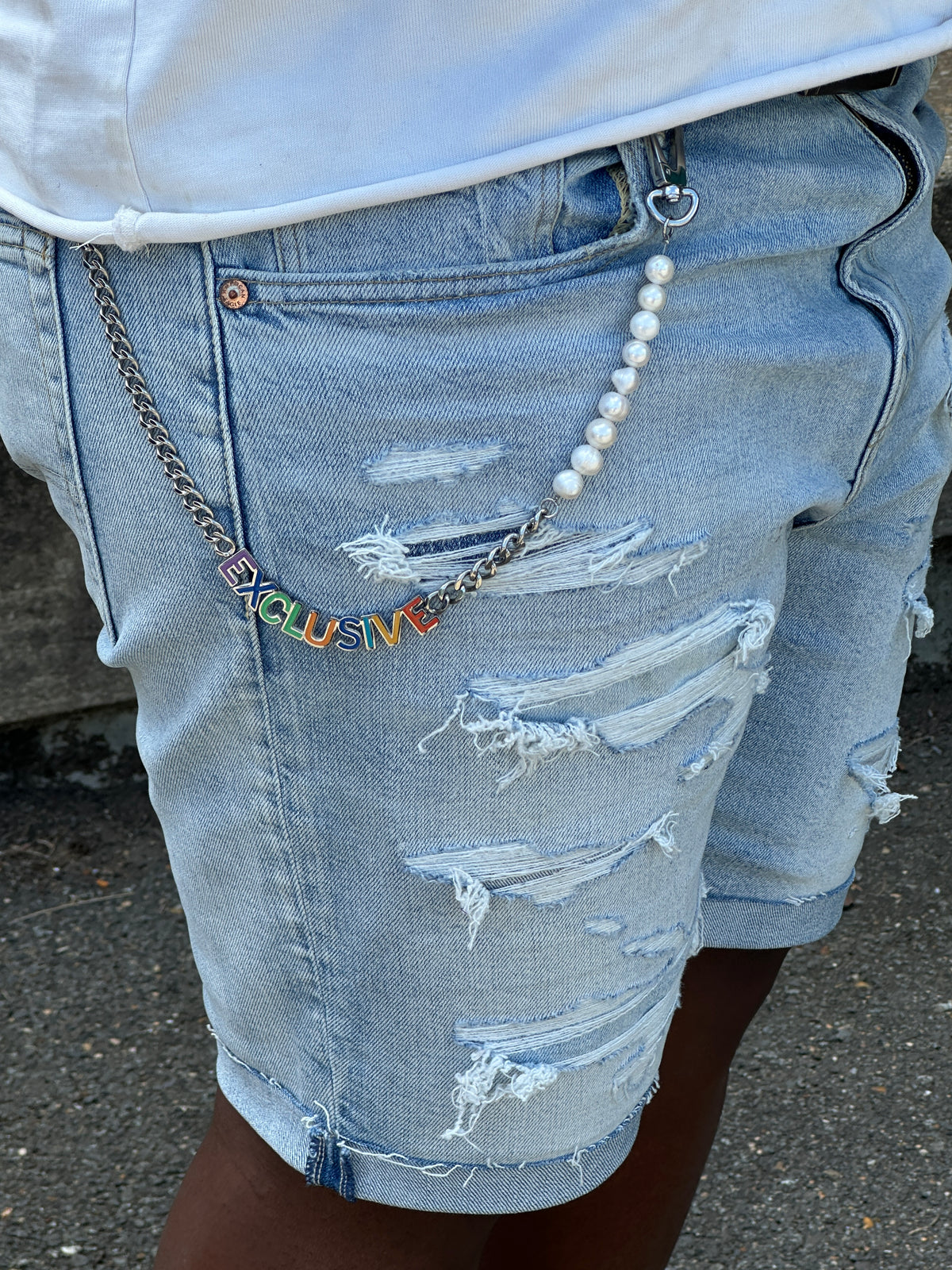 EXCLUSIVE Chain Jean Accessory